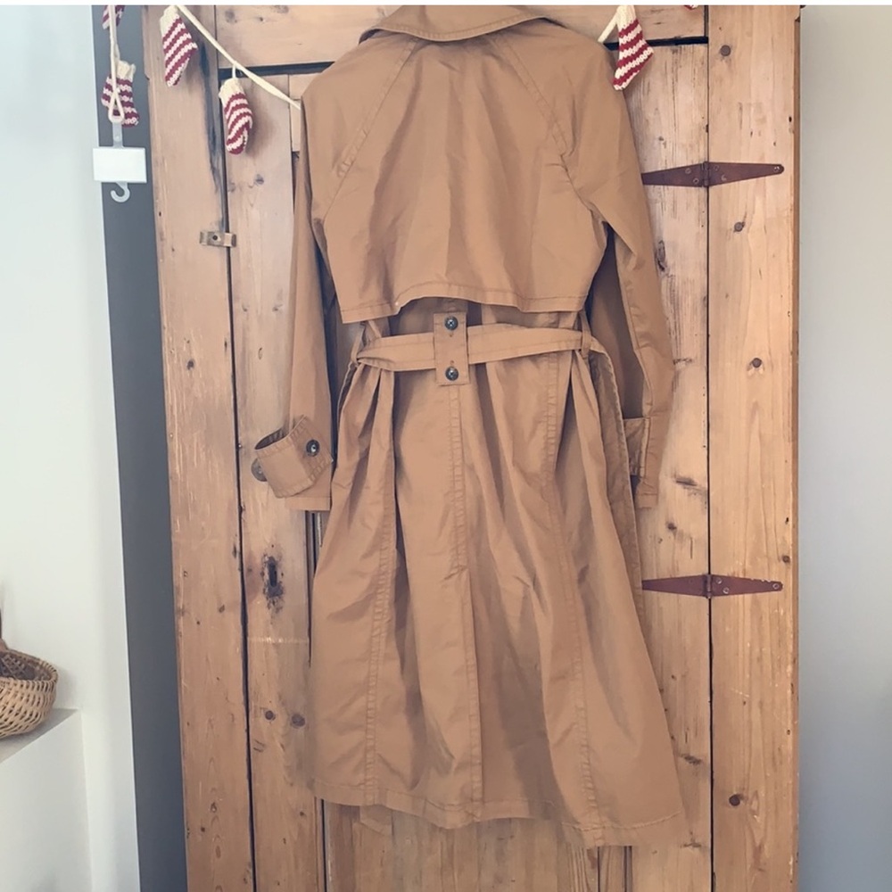 Madewell Trench Coat - Picture 4 of 12